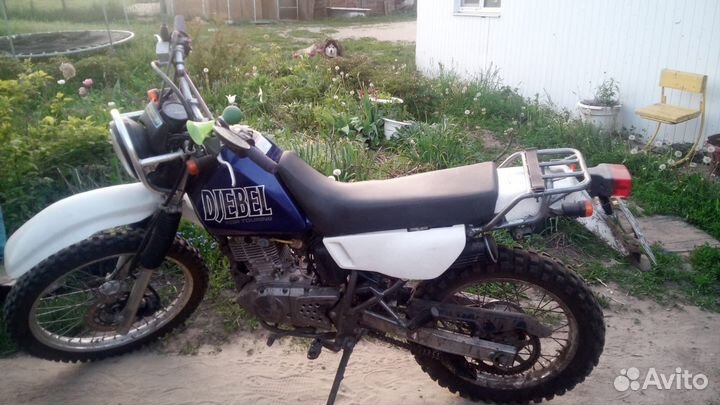 Suzuki Djebel 200