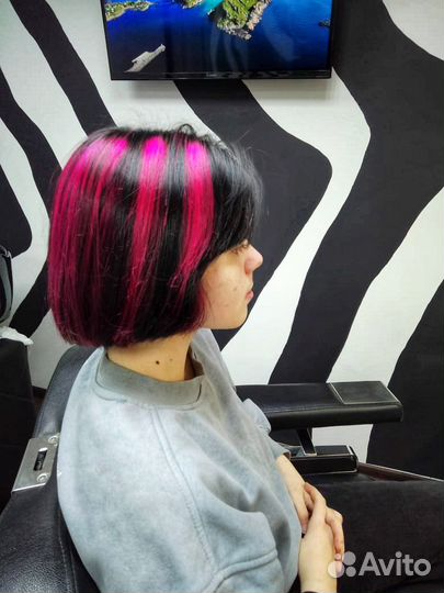 Окрашивание волос в Салоне Красоты