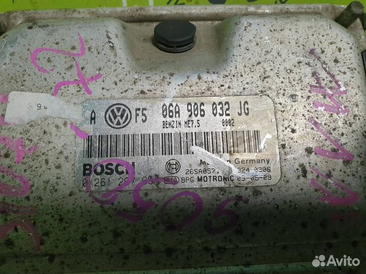 Блок управления двигателем Skoda Octavia A4 AUM