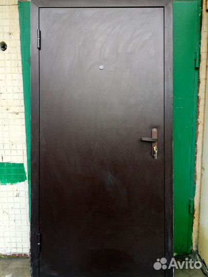 Дверь входная металлическая