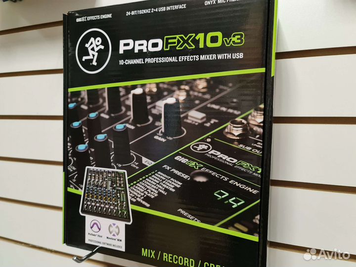 Mackie ProFX10v3 микшерный пульт
