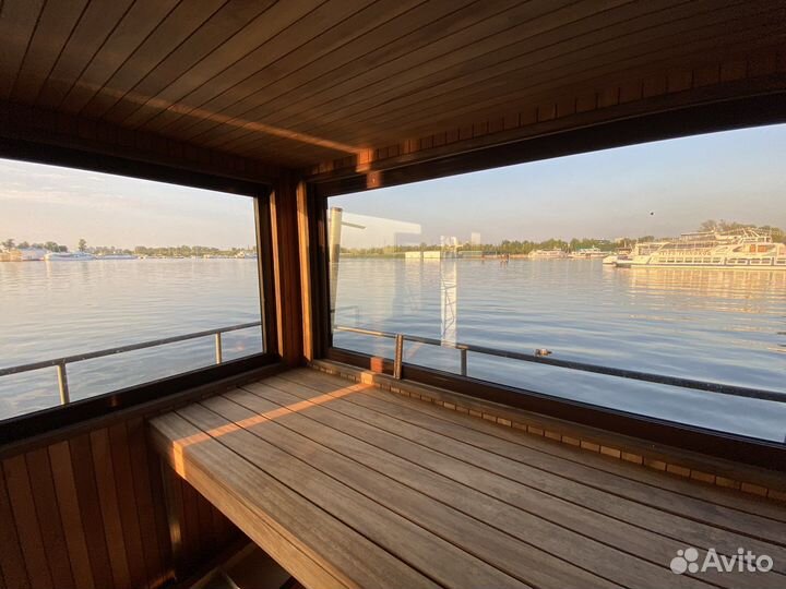 Баня на воде с банкетным залом на 12 человек