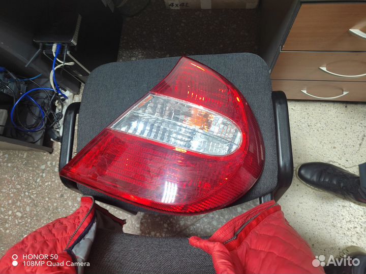 Задний фонарь camry 30