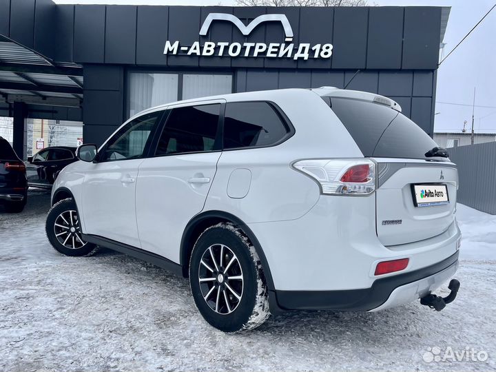 Mitsubishi Outlander 2.0 CVT, 2014, 203 250 км