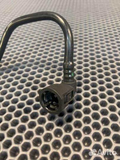 Трубка топливная Audi A6 C7 cdnb 2014