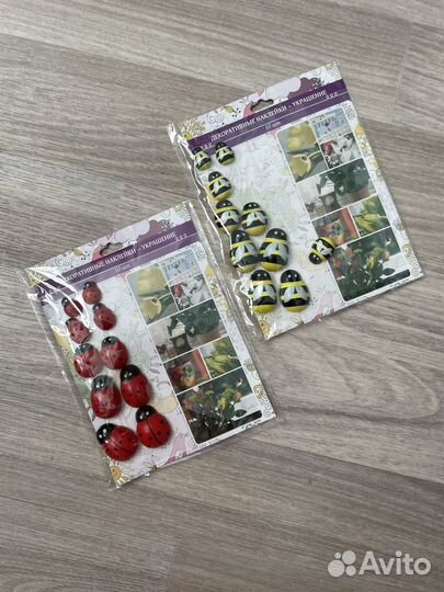 Декративные наклейки