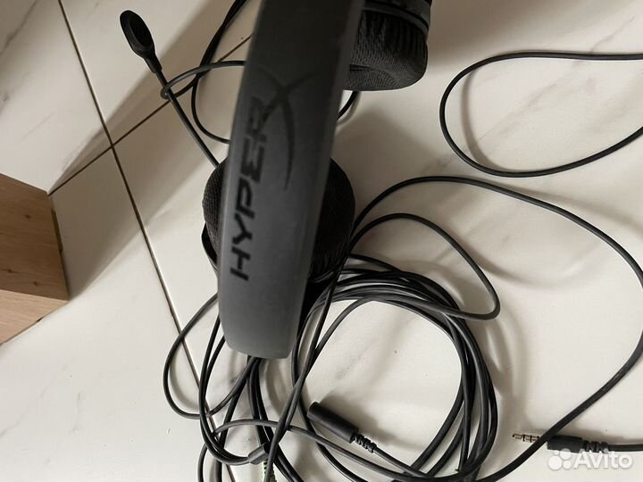 Проводные наушники с микрофоном hyperX