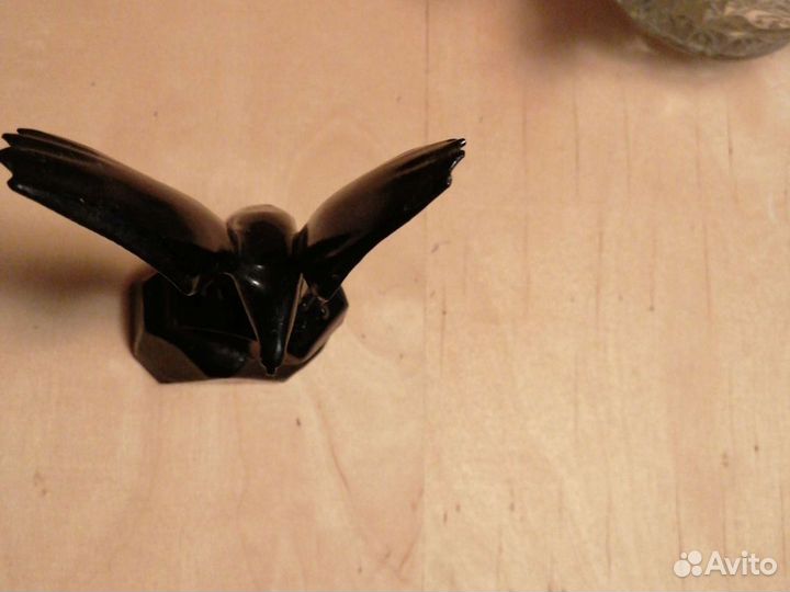 Фигурка орёл