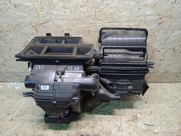 Корпус отопителя Hyundai i30