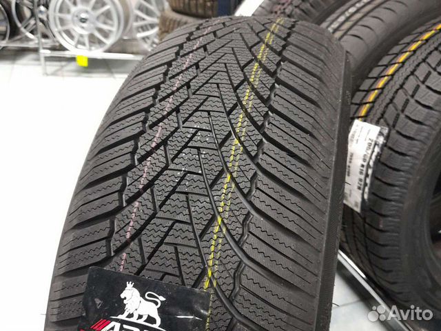 Arivo Winmaster ProX ARW3 245/40 R20