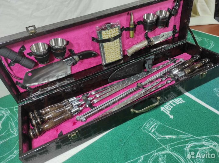 Шашлычный набор в кейсе шампура подарочный