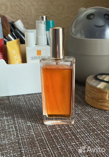 Парфюмерная вода женская