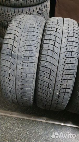 Michelin Latitude X-Ice 215/60 R16