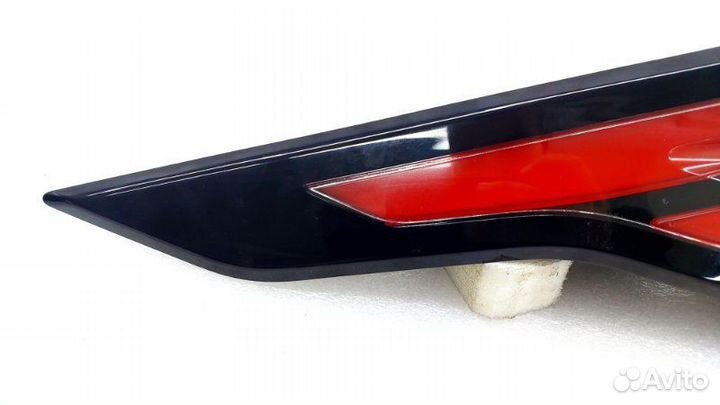 Фонарь задний левый Land Rover Discovery L462