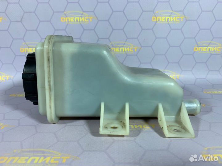 Бачок гидроусилителя Opel Vectra B X20DTH