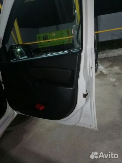 LADA Kalina 1.6 МТ, 2013, 111 111 км