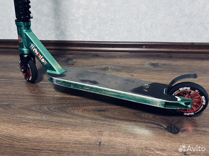 Трюковой самокат