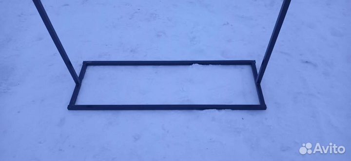 Вешалка напольная