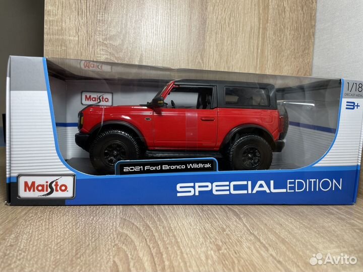 Ford Bronco 1:18 Maisto