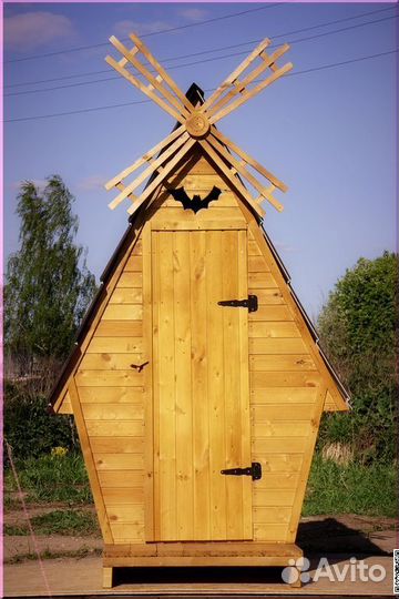 Дачный туалет деревянный SOX561