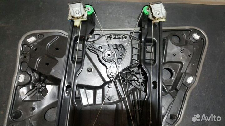 Стеклоподъемник задний левый Porsche Cayenne 958