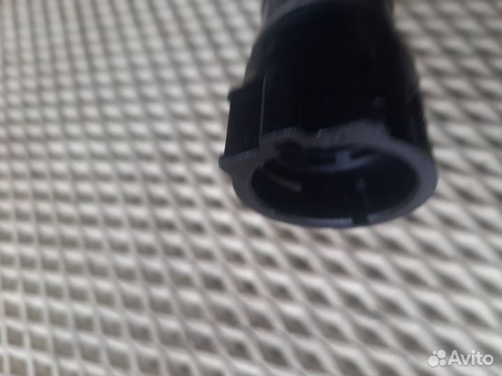 BMW E60 E63 Патрубок системы охлаждения