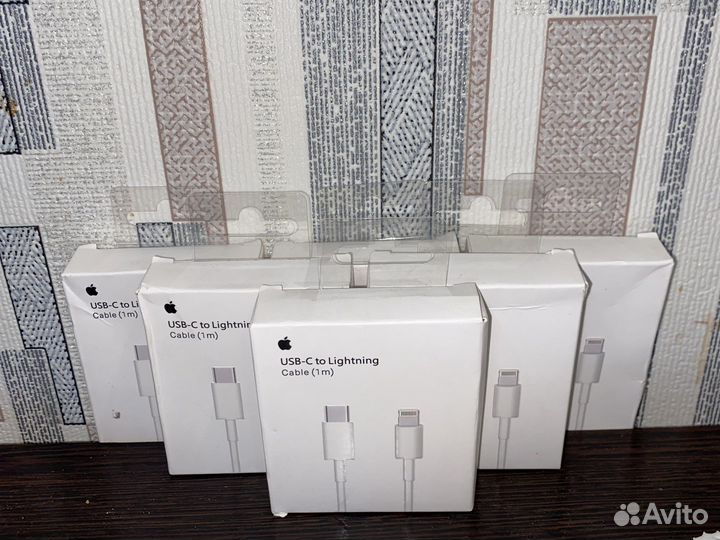 Зарядное устройство на iPhone lightning cable 1 м