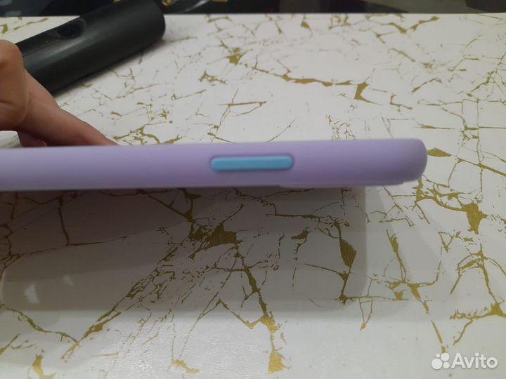 Чехол на iPhone 11