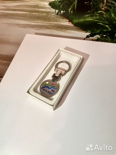 Коллекционный брелок Олимпийские игры 98