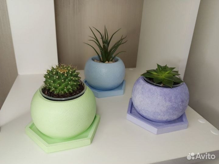 Кашпо для цветов.Цветы