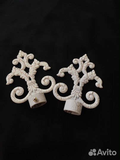 Наконечник для карниза