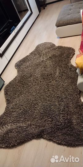 Ковёр в форме шкуры (коричневый)