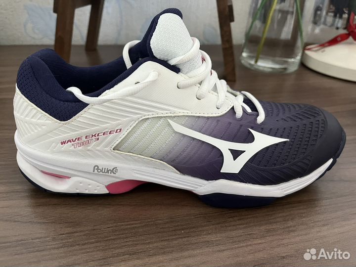 Кроссовки mizuno женские