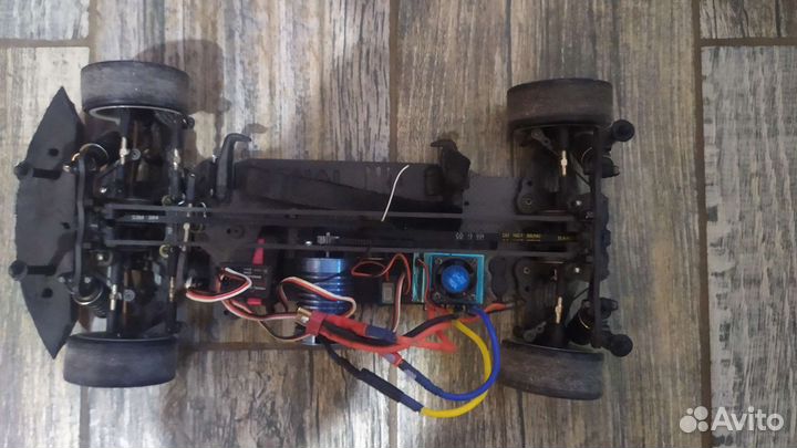 Модель 1/10 радиоуправляемая шасси