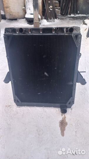 Радиаторы Маз медный б/у под кулер. Авто-разбор