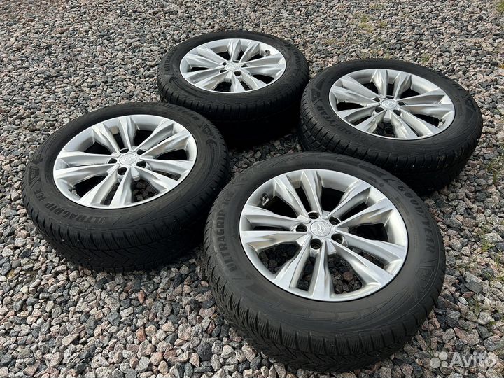 Комплект оригинальных колес Hyundai R18