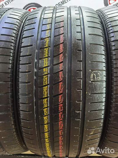 Pirelli P Zero Rosso 275/45 R19