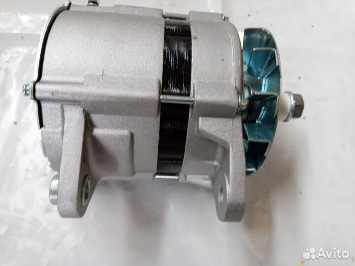 Генератор JFZ256 (28V, 50A) оригинал двигателя Sha