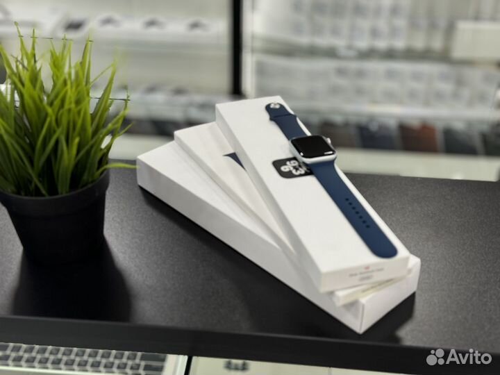 Apple Watch SE 44mm Silver