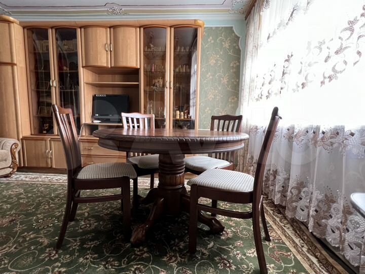 4-к. квартира, 79 м², 8/9 эт.