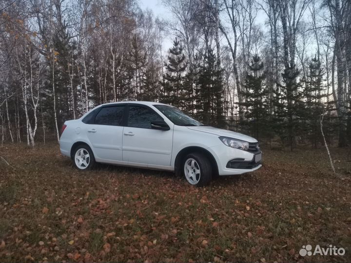 LADA Granta 1.6 AT, 2019, 90 000 км