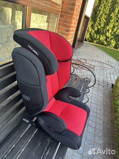 Детское автокресло 15 до 36 кг recaro