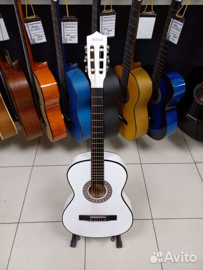 Белая Классическая гитара Новая глянец