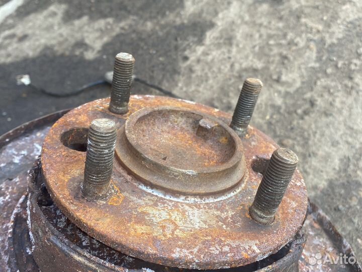 Hyundai sonata ef задняя ступица