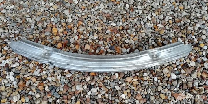Усилитель переднего бампера BMW E46