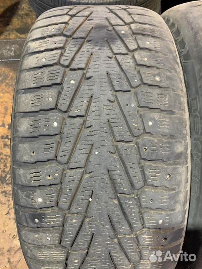 Nokian Tyres Hakkapeliitta 7 SUV 275/45 R20