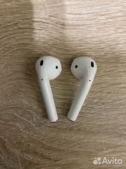 Airpods 1