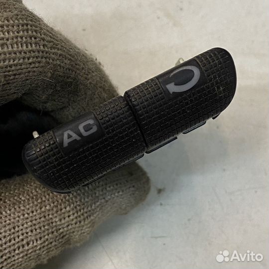 Блок управления кондиционером VW Passat B4