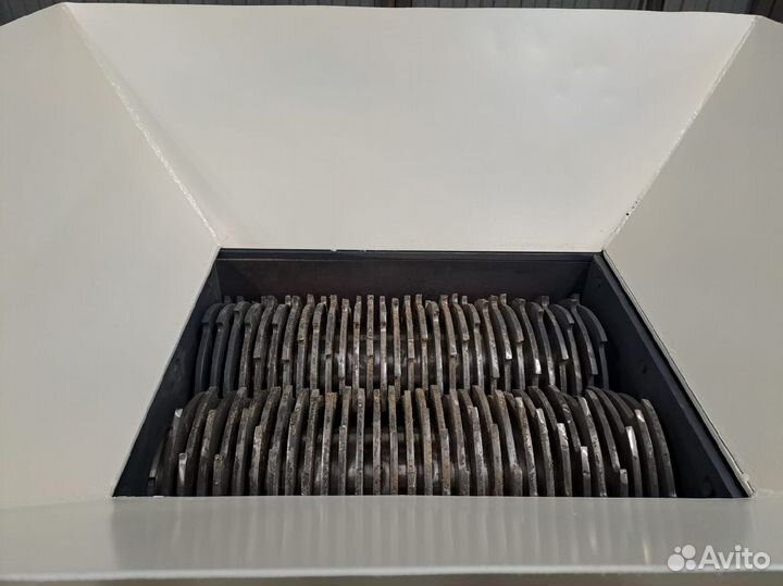 Шредер двухвальный в наличии