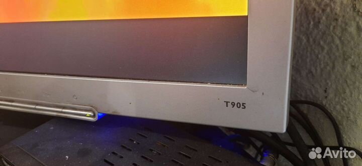 ЖК монитор Beng T905